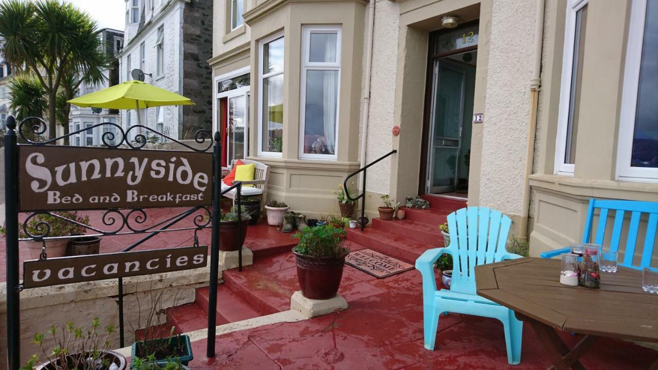 ロスシー Sunnyside House Bed & Breakfast エクステリア 写真